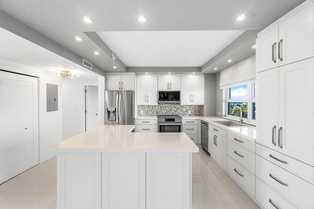 En Venta: $1,395,000 (2 camas, 2 baños, 1729 Pies cuadrados)