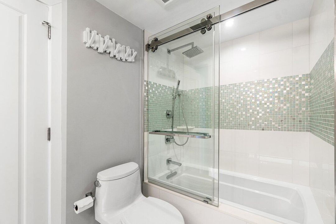 En Venta: $1,395,000 (2 camas, 2 baños, 1729 Pies cuadrados)