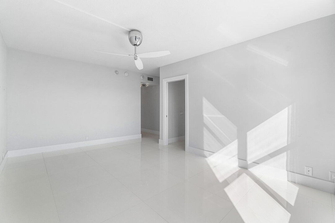 En Venta: $1,395,000 (2 camas, 2 baños, 1729 Pies cuadrados)