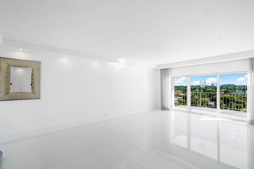 En Venta: $1,395,000 (2 camas, 2 baños, 1729 Pies cuadrados)