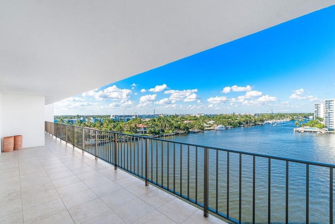 En Venta: $1,395,000 (2 camas, 2 baños, 1729 Pies cuadrados)