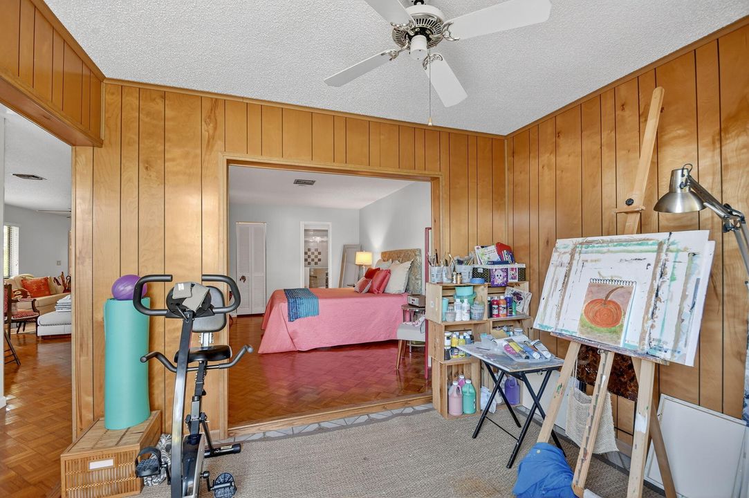 For Sale: $258,000 (2 beds, 2 baths, 1114 Square Feet)