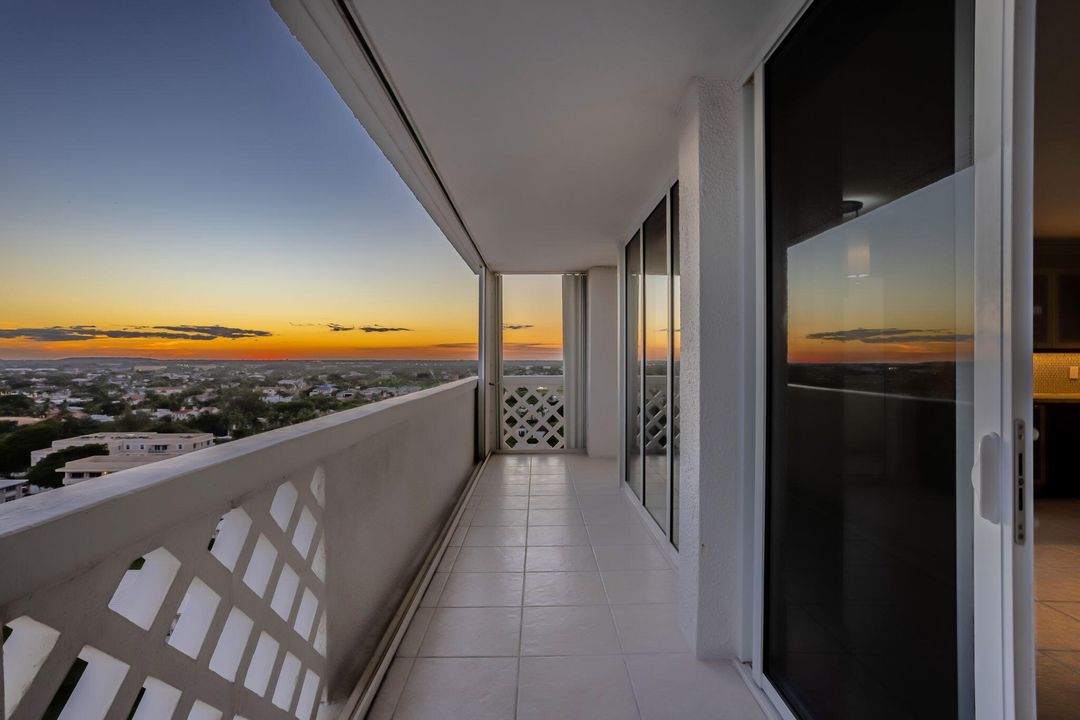 For Sale: $1,150,000 (3 beds, 2 baths, 2006 Square Feet)