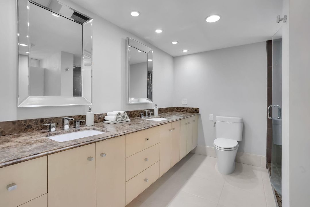 For Sale: $1,150,000 (3 beds, 2 baths, 2006 Square Feet)