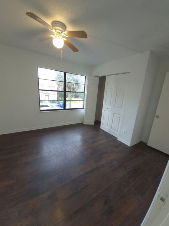 В аренду: $1,850 (2 спален, 1 ванн, 963 Квадратных фут)