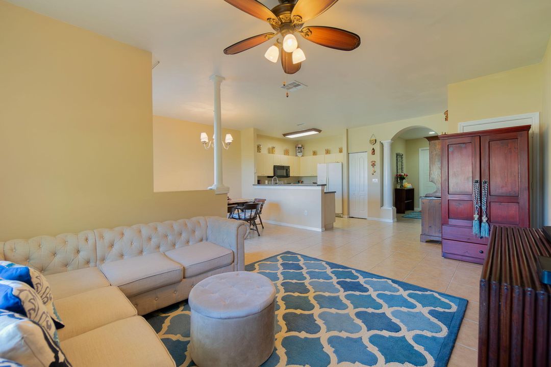 For Rent: $4,000 (3 beds, 2 baths, 1579 Square Feet)