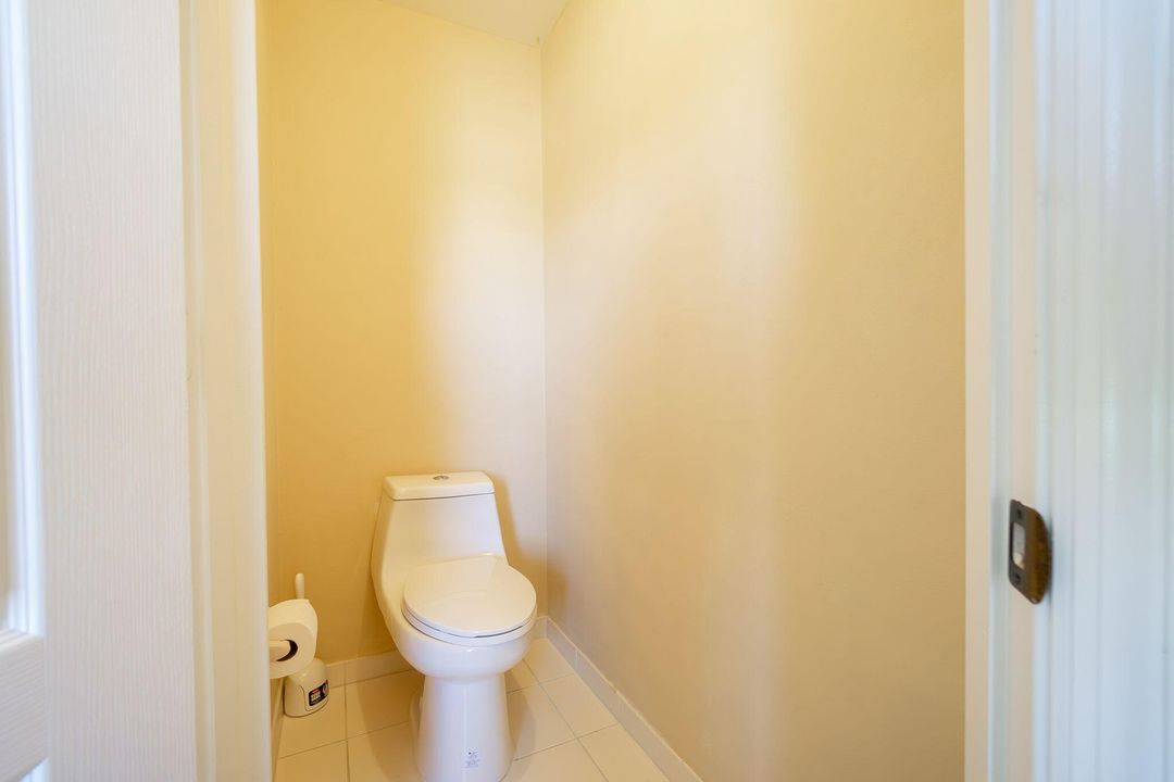 For Rent: $4,000 (3 beds, 2 baths, 1579 Square Feet)