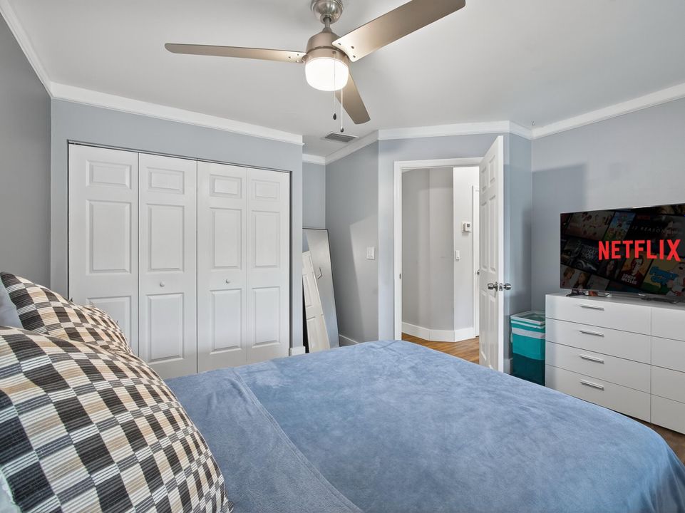 En Venta: $569,900 (3 camas, 2 baños, 1826 Pies cuadrados)