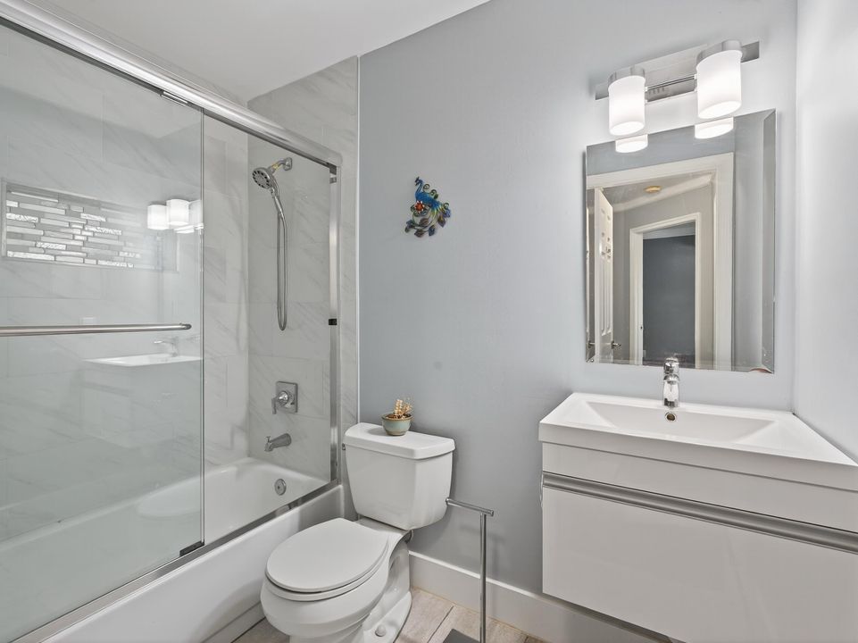 En Venta: $569,900 (3 camas, 2 baños, 1826 Pies cuadrados)