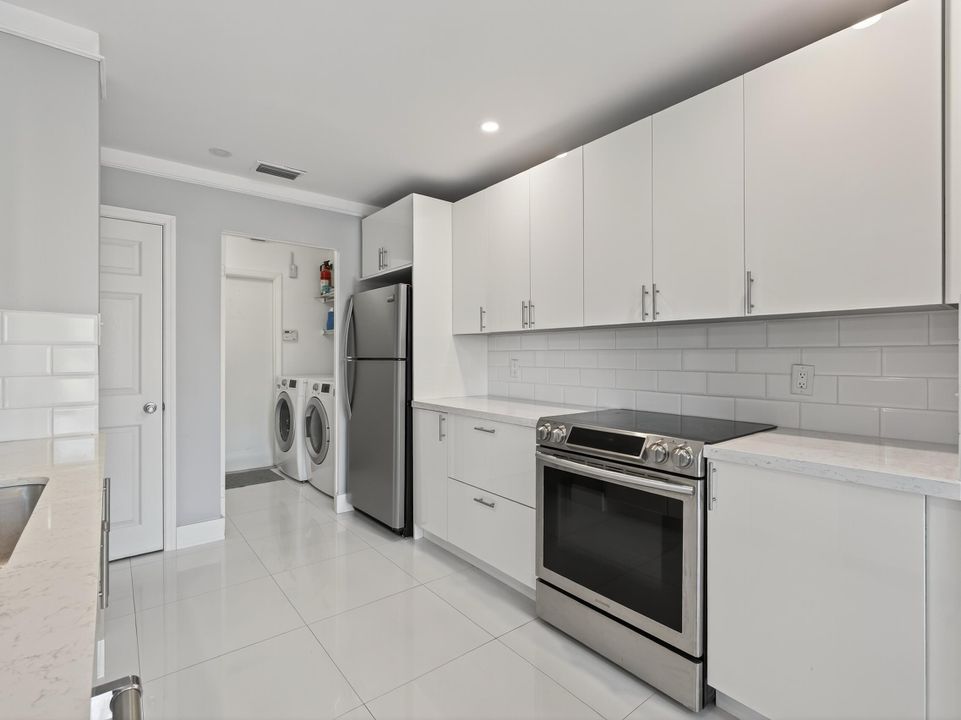 En Venta: $569,900 (3 camas, 2 baños, 1826 Pies cuadrados)