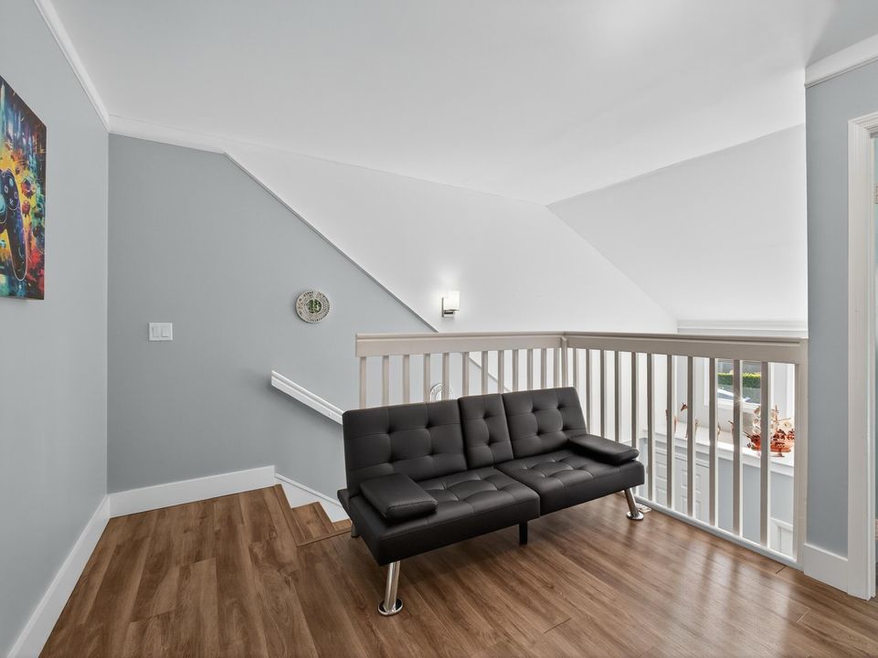 En Venta: $569,900 (3 camas, 2 baños, 1826 Pies cuadrados)