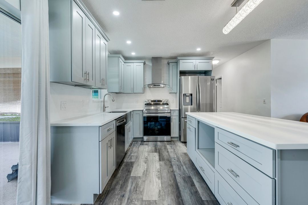 For Sale: $549,000 (3 beds, 1 baths, 1248 Square Feet)