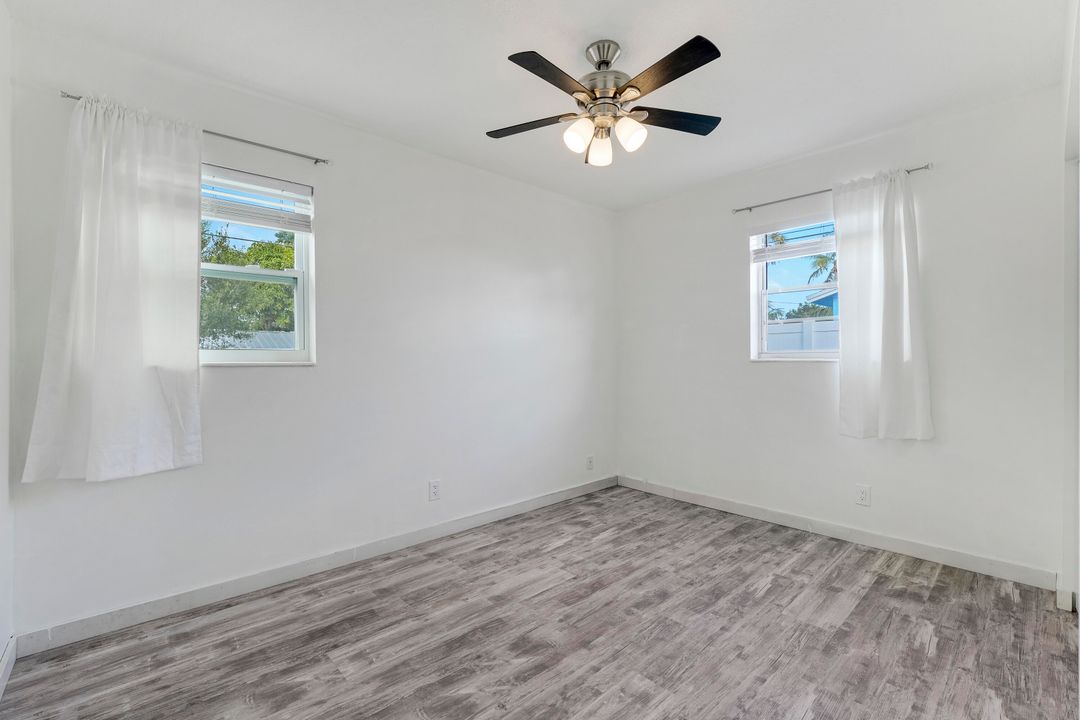 For Sale: $549,000 (3 beds, 1 baths, 1248 Square Feet)