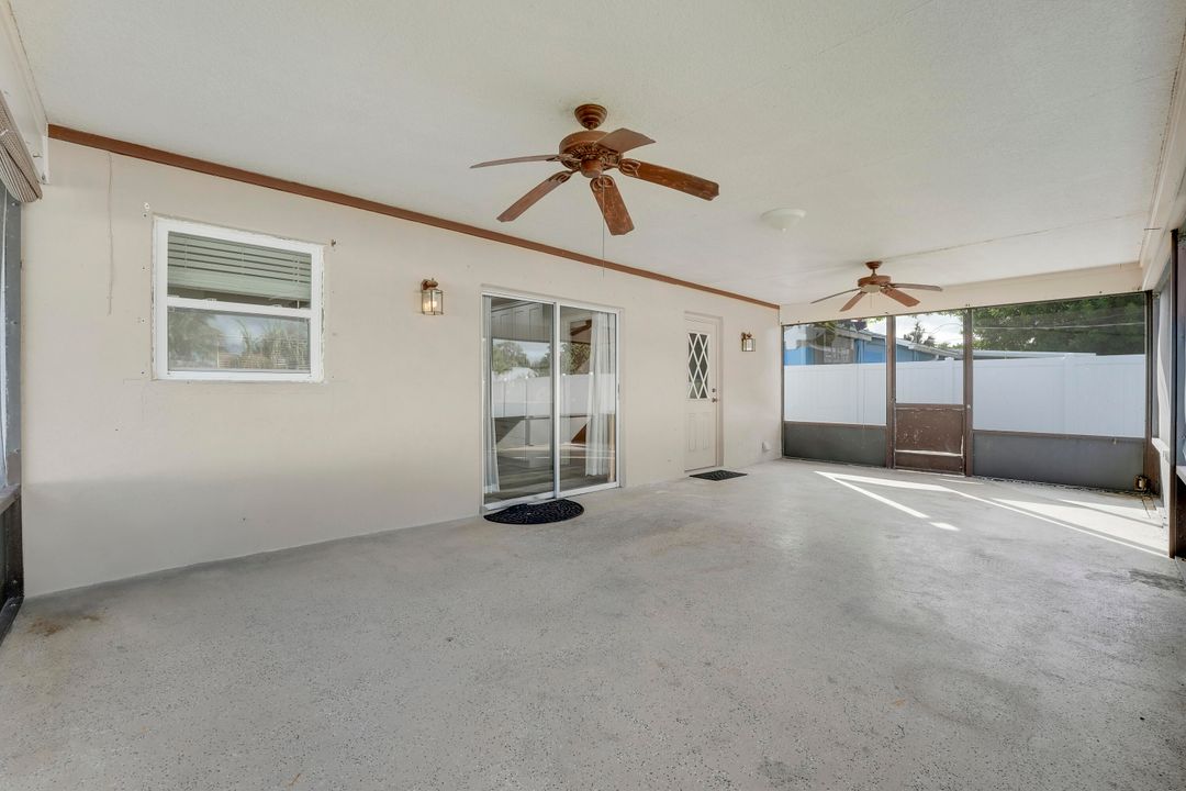 For Sale: $549,000 (3 beds, 1 baths, 1248 Square Feet)