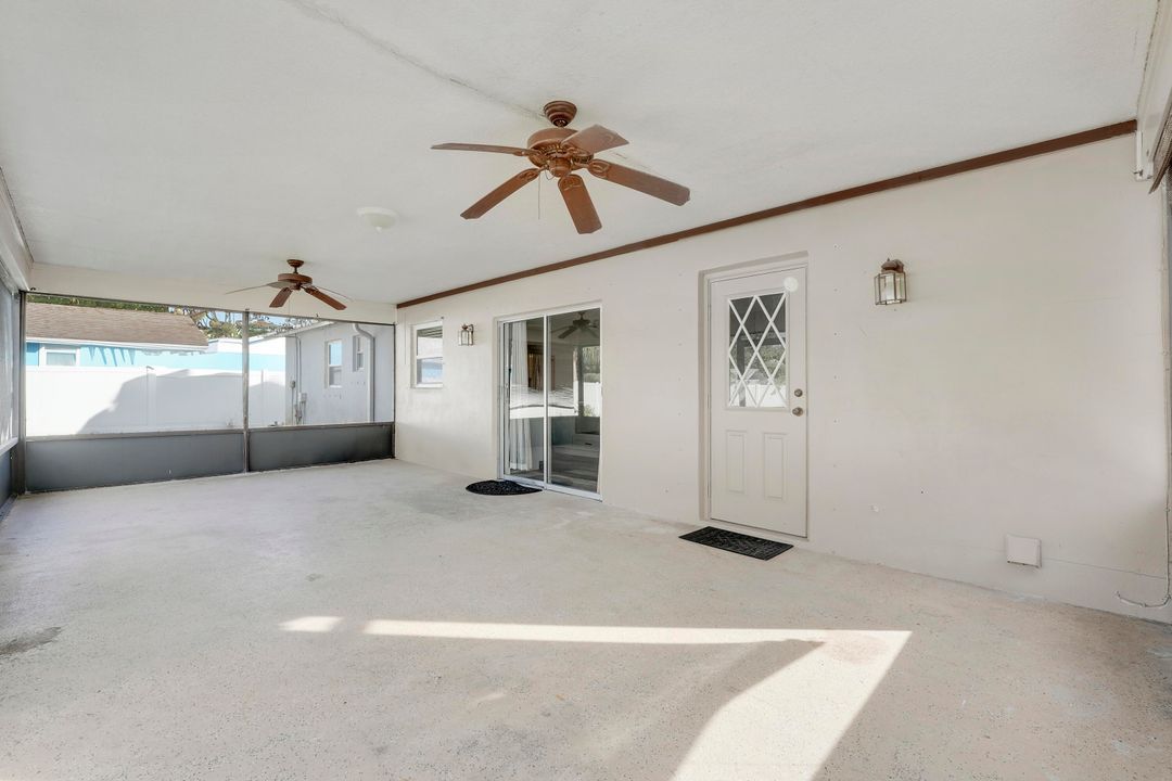 For Sale: $549,000 (3 beds, 1 baths, 1248 Square Feet)