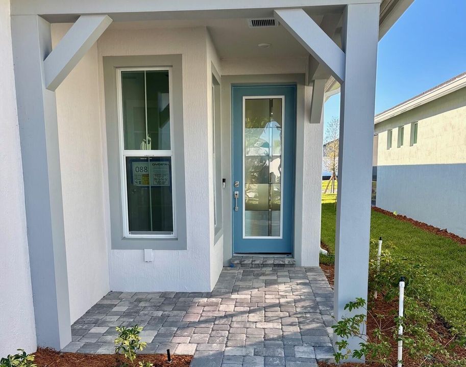 For Sale: $532,045 (2 beds, 2 baths, 1618 Square Feet)