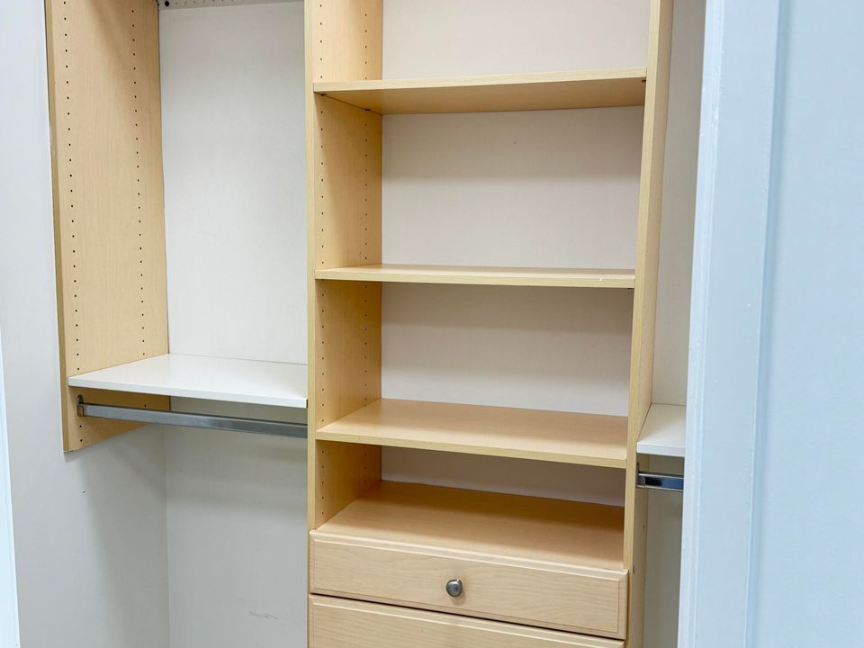 For Rent: $5,700 (2 beds, 2 baths, 1342 Square Feet)