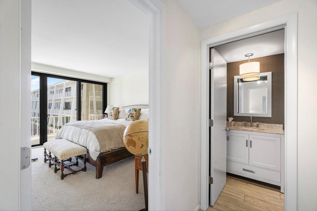 待售: $2,599,000 (2 贝兹, 2 浴室, 1606 平方英尺)