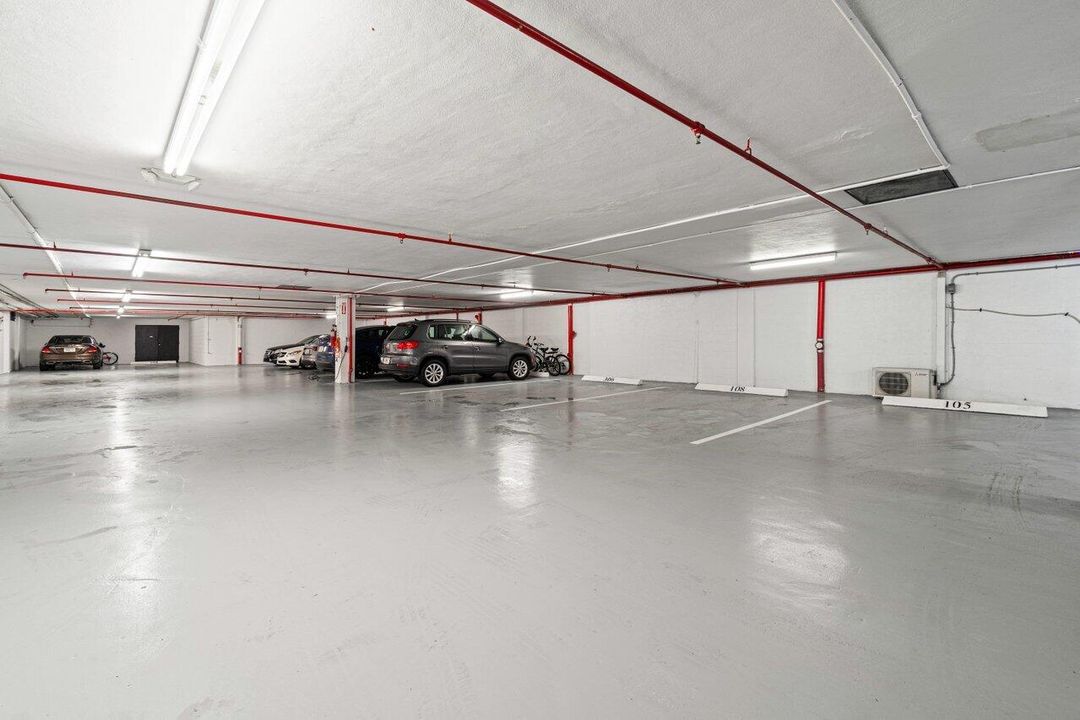 待售: $2,599,000 (2 贝兹, 2 浴室, 1606 平方英尺)