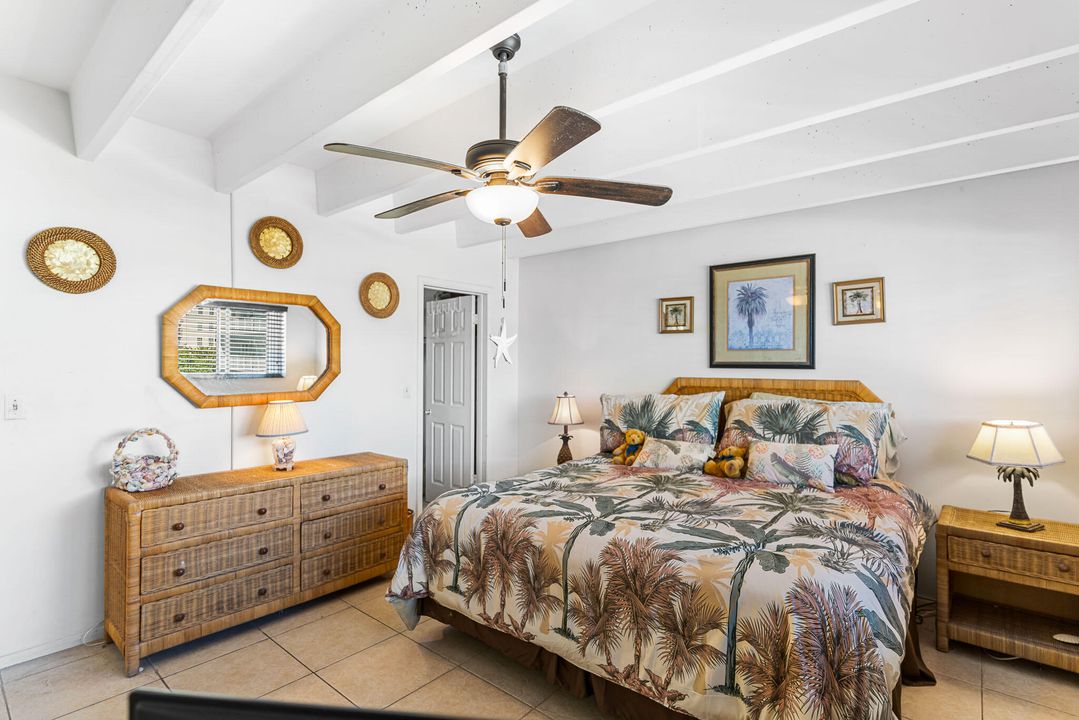 For Rent: $2,005 (1 beds, 1 baths, 775 Square Feet)