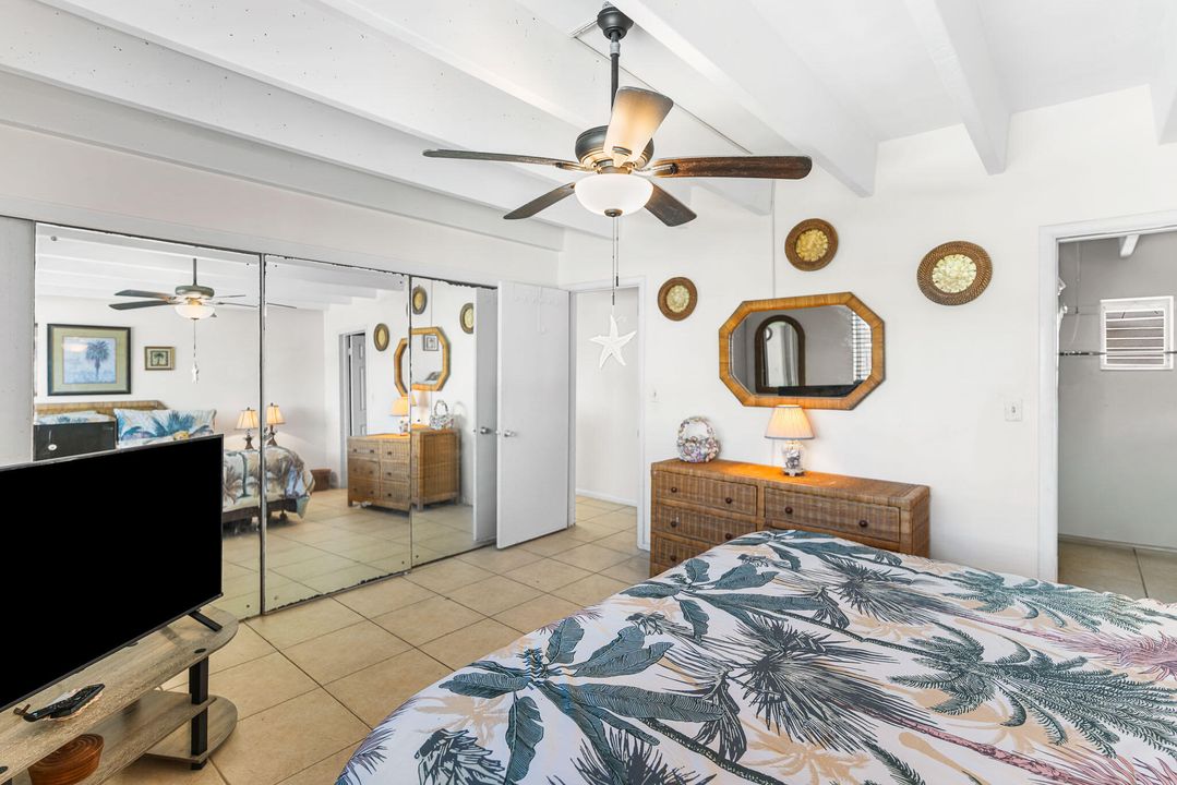 For Rent: $2,005 (1 beds, 1 baths, 775 Square Feet)