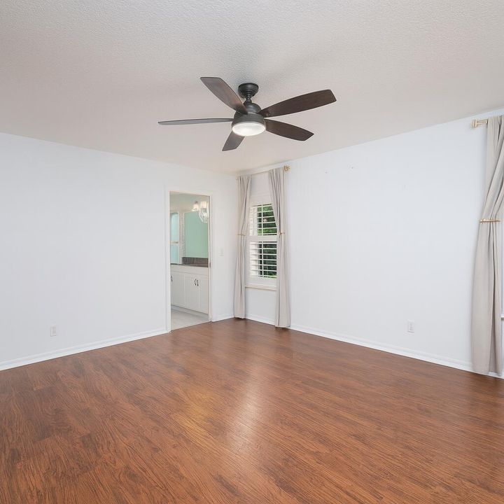 En Venta: $1,149,000 (4 camas, 3 baños, 2826 Pies cuadrados)