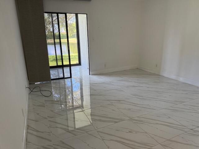 В аренду: $2,500 (2 спален, 2 ванн, 1100 Квадратных фут)