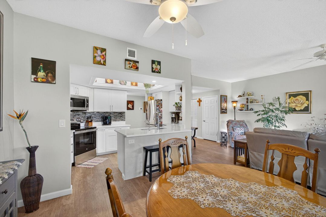 For Sale: $559,000 (2 beds, 2 baths, 1390 Square Feet)