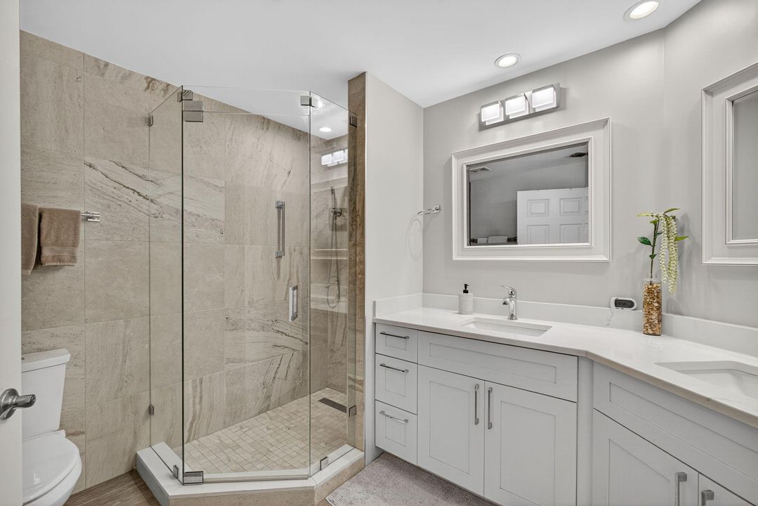 For Sale: $559,000 (2 beds, 2 baths, 1390 Square Feet)