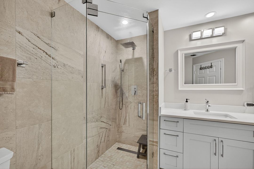 For Sale: $559,000 (2 beds, 2 baths, 1390 Square Feet)