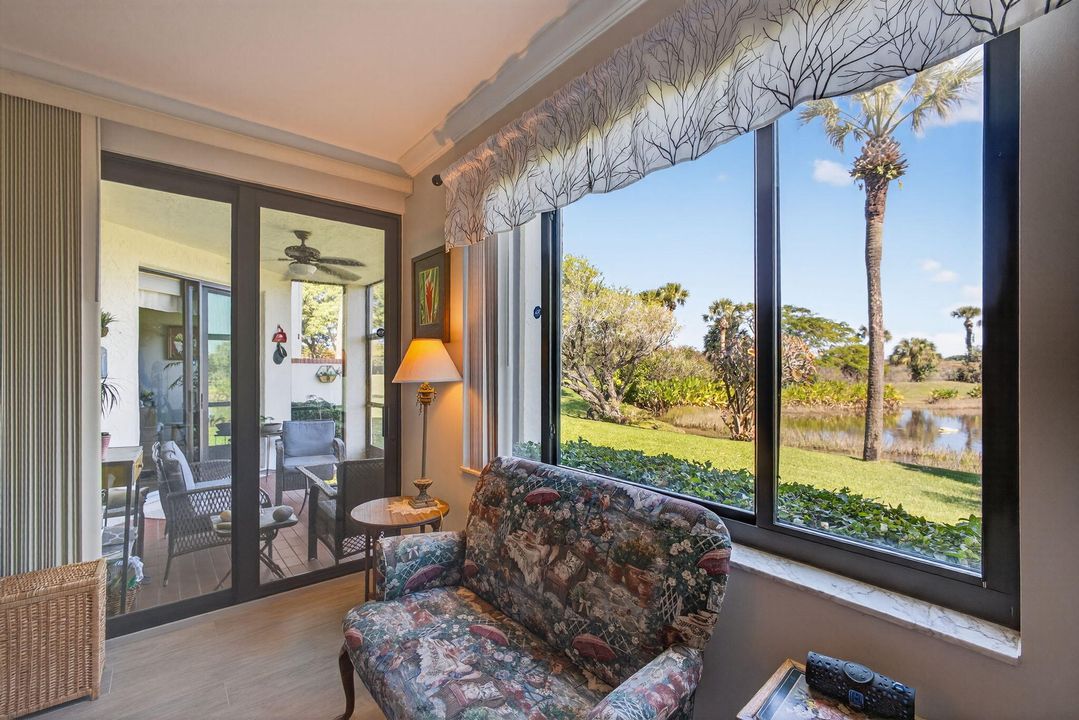 For Sale: $559,000 (2 beds, 2 baths, 1390 Square Feet)