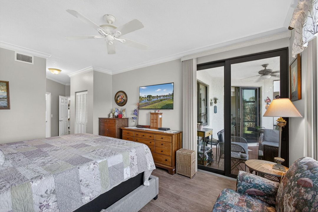 For Sale: $559,000 (2 beds, 2 baths, 1390 Square Feet)