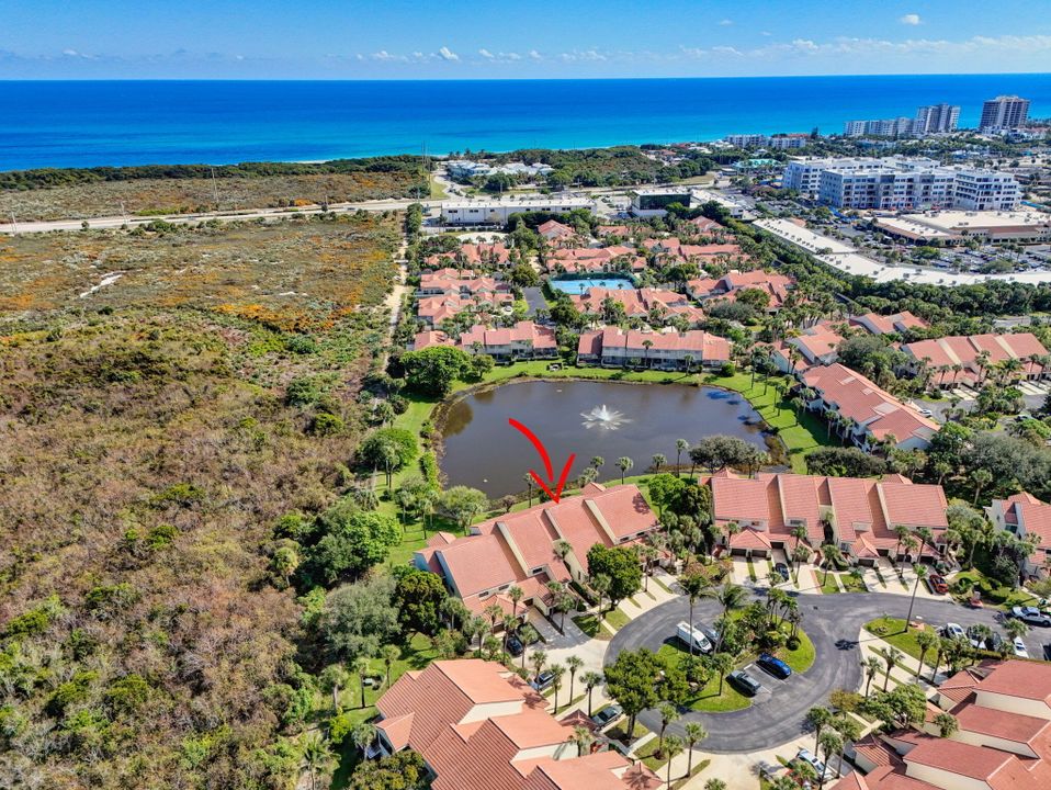 For Sale: $559,000 (2 beds, 2 baths, 1390 Square Feet)