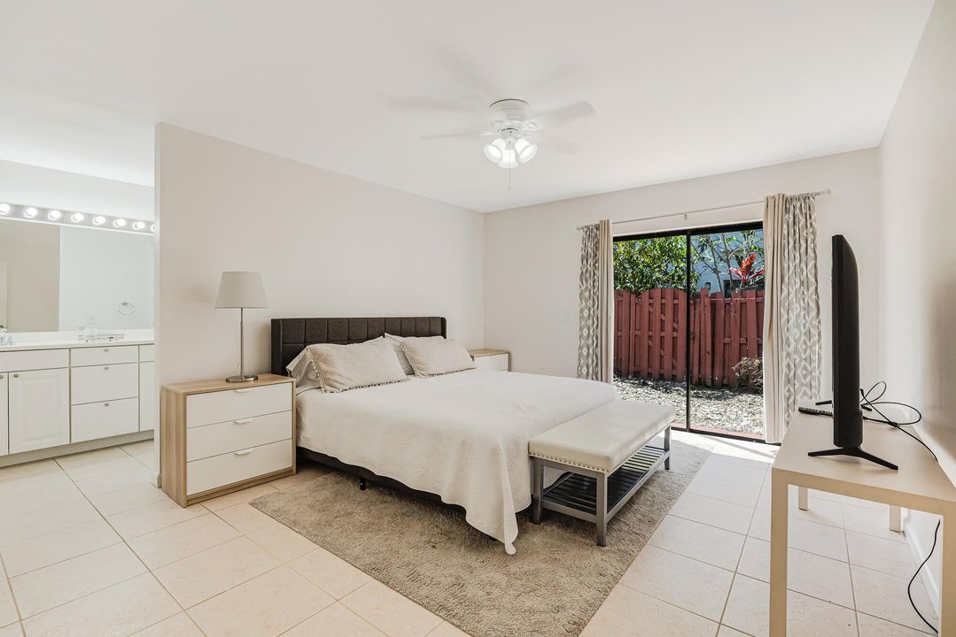 For Sale: $449,000 (3 beds, 2 baths, 2026 Square Feet)