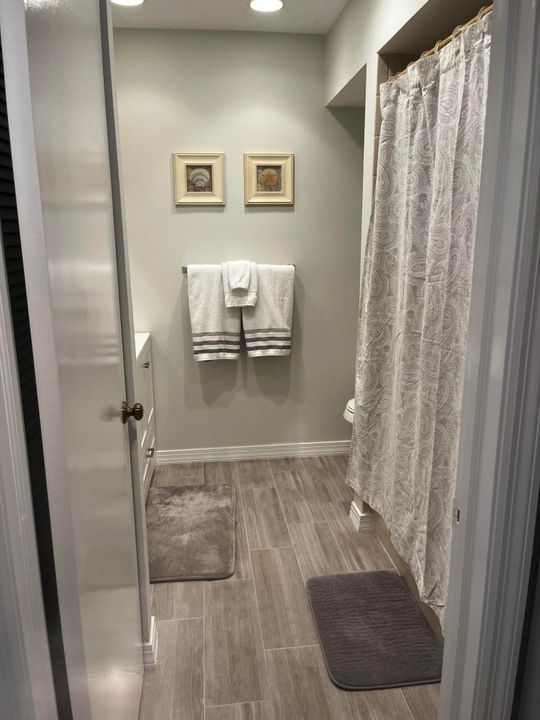 На продажу: $435,000 (2 спален, 2 ванн, 1366 Квадратных фут)