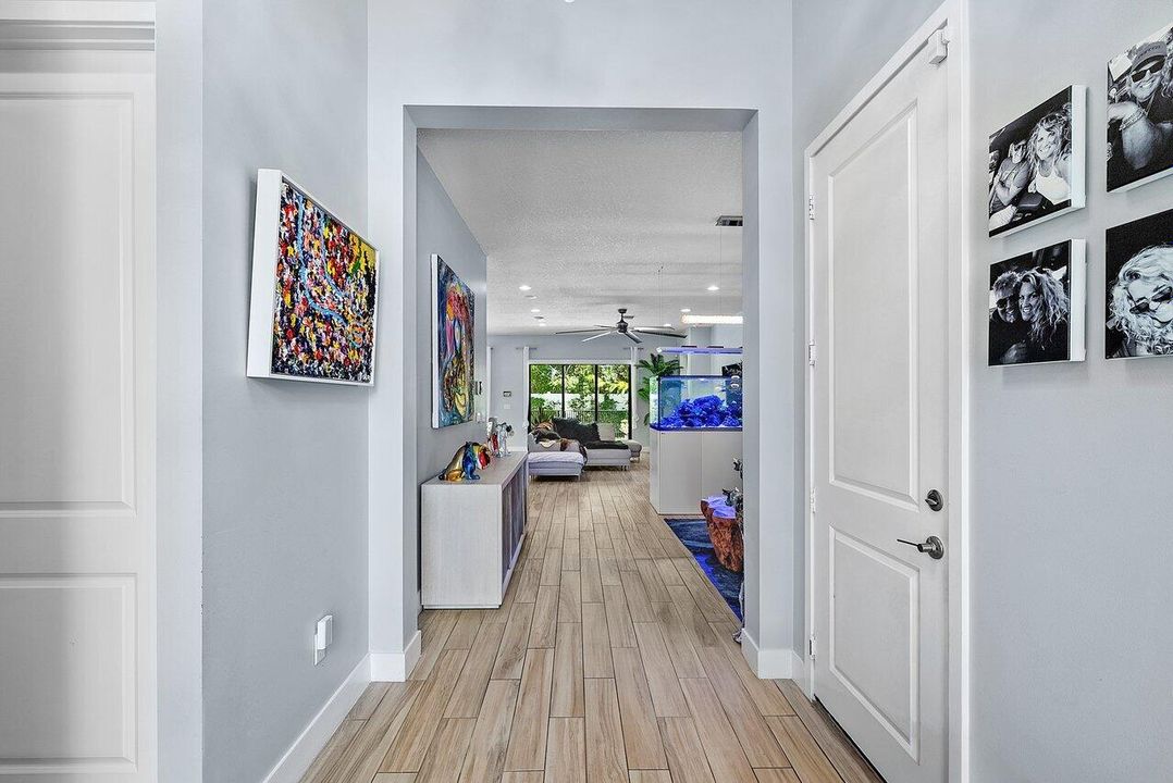 For Sale: $874,900 (3 beds, 2 baths, 1997 Square Feet)