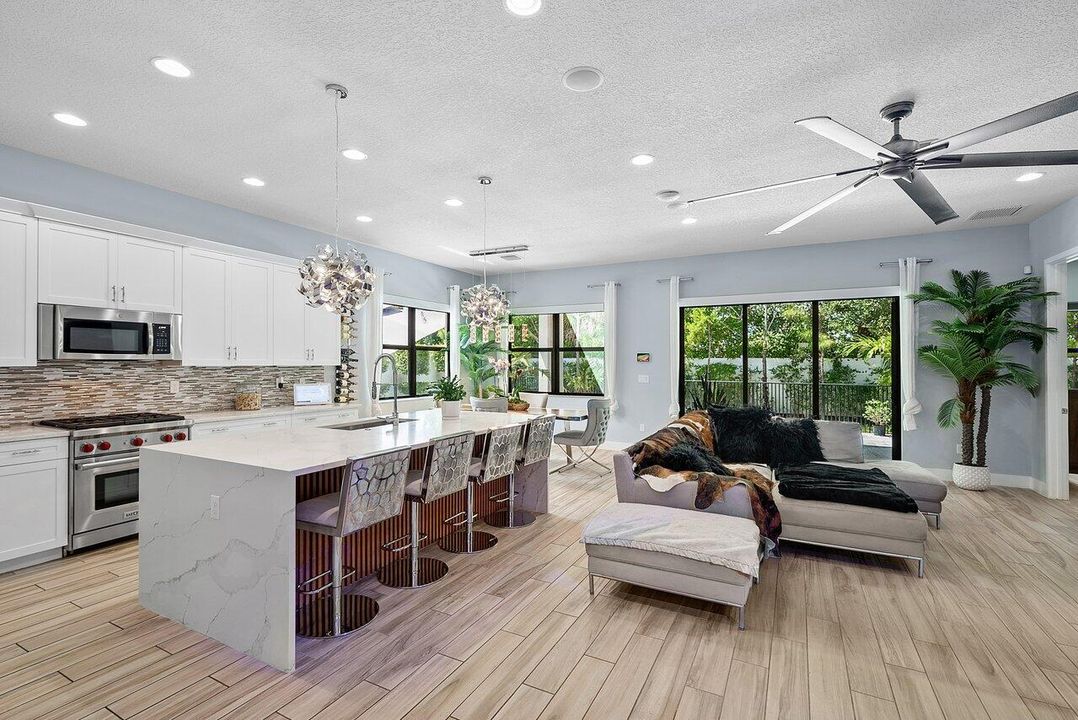 For Sale: $874,900 (3 beds, 2 baths, 1997 Square Feet)