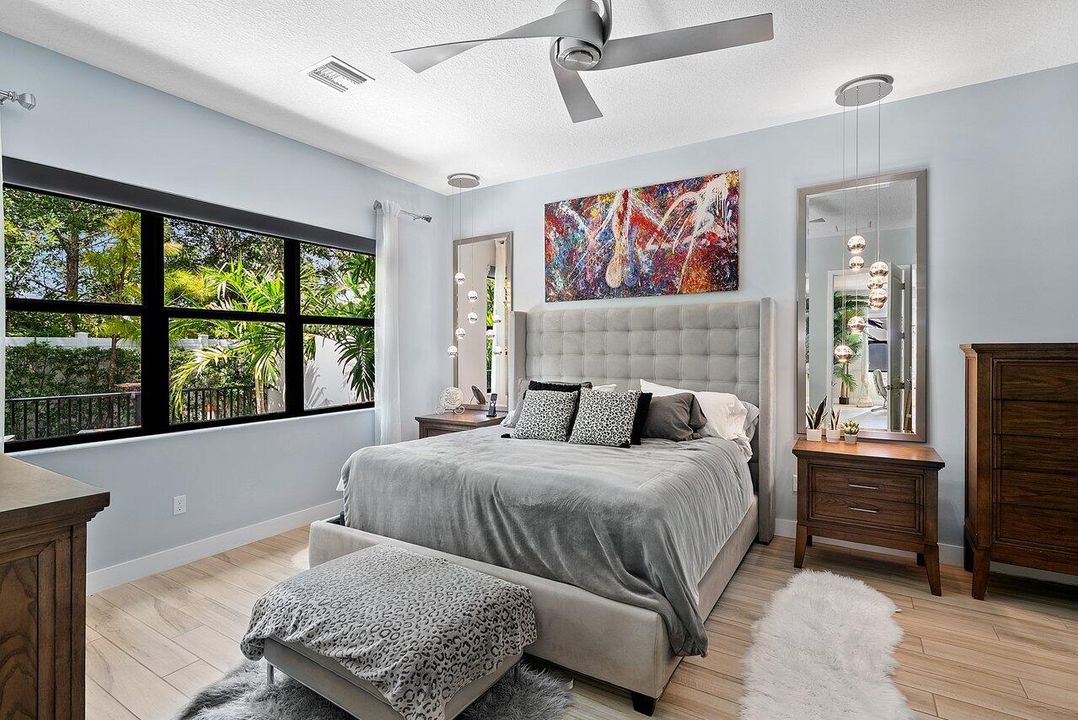 For Sale: $874,900 (3 beds, 2 baths, 1997 Square Feet)