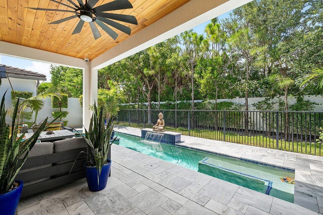 For Sale: $874,900 (3 beds, 2 baths, 1997 Square Feet)