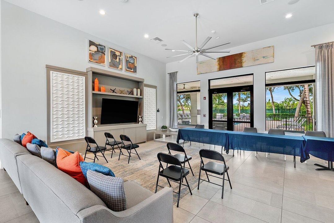 For Sale: $874,900 (3 beds, 2 baths, 1997 Square Feet)