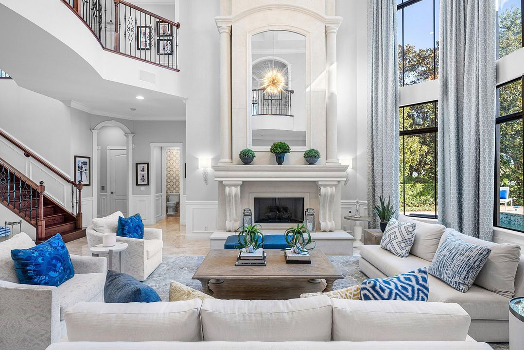 For Sale: $2,699,000 (6 beds, 7 baths, 5505 Square Feet)