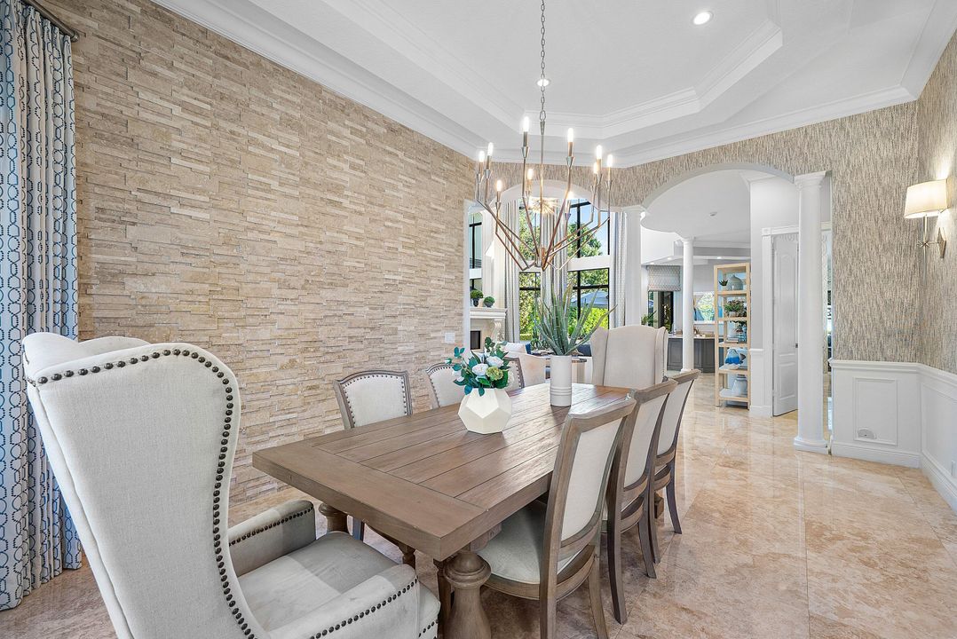 For Sale: $2,699,000 (6 beds, 7 baths, 5505 Square Feet)