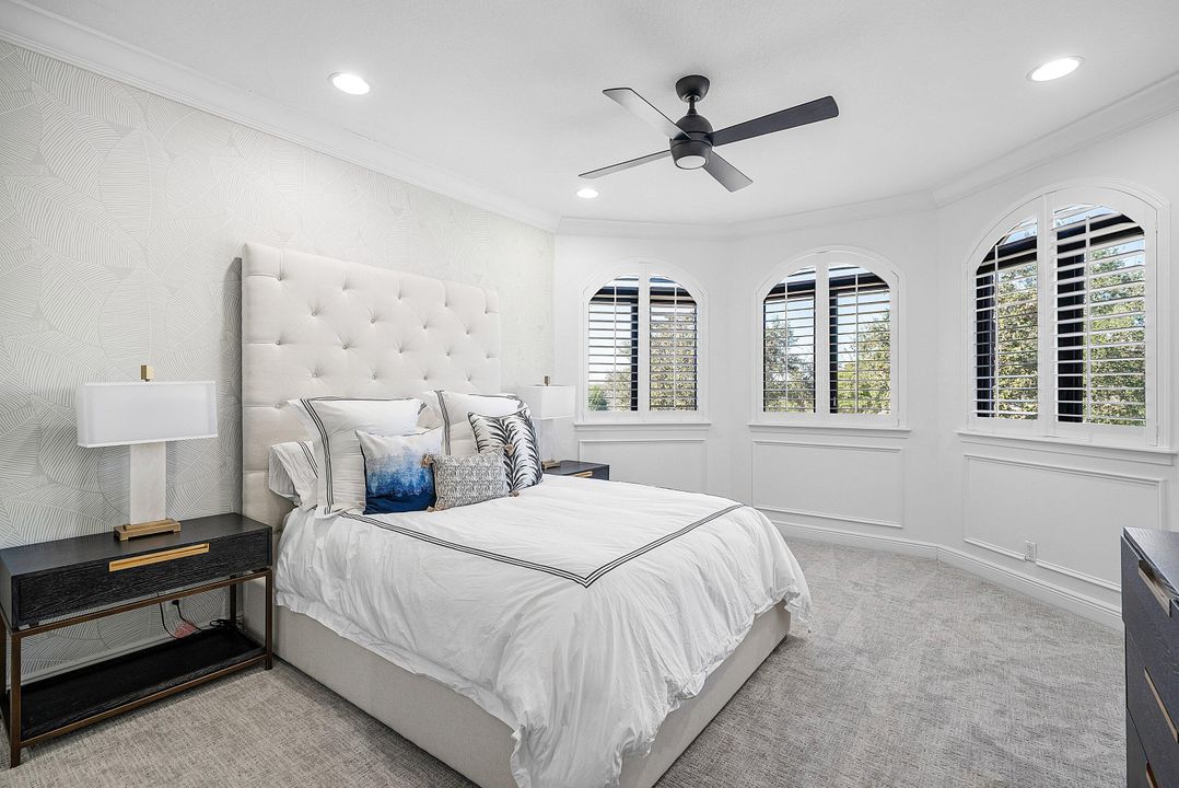 For Sale: $2,699,000 (6 beds, 7 baths, 5505 Square Feet)