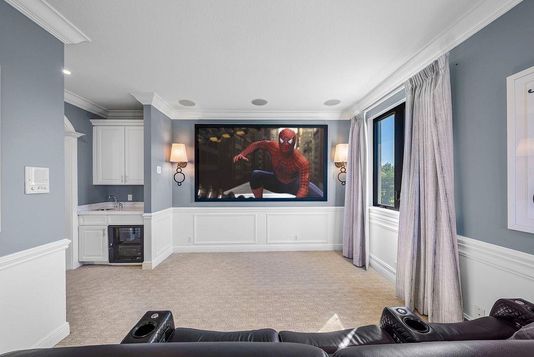 For Sale: $2,699,000 (6 beds, 7 baths, 5505 Square Feet)