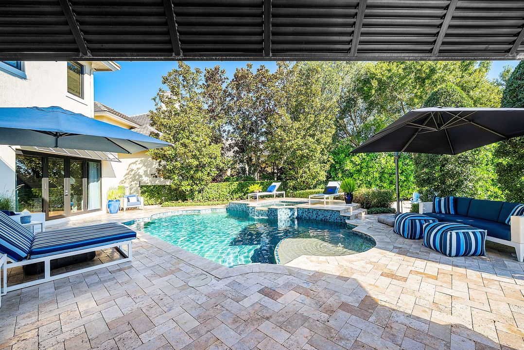 For Sale: $2,699,000 (6 beds, 7 baths, 5505 Square Feet)