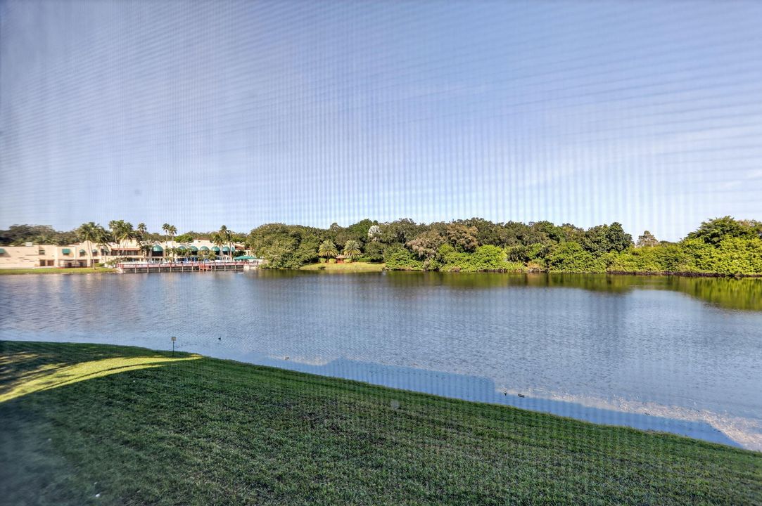 待售: $250,000 (2 贝兹, 2 浴室, 1100 平方英尺)