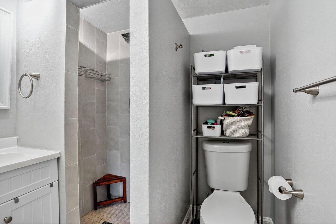 待售: $250,000 (2 贝兹, 2 浴室, 1100 平方英尺)