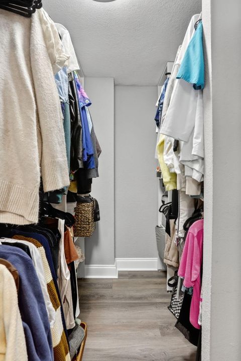 待售: $250,000 (2 贝兹, 2 浴室, 1100 平方英尺)