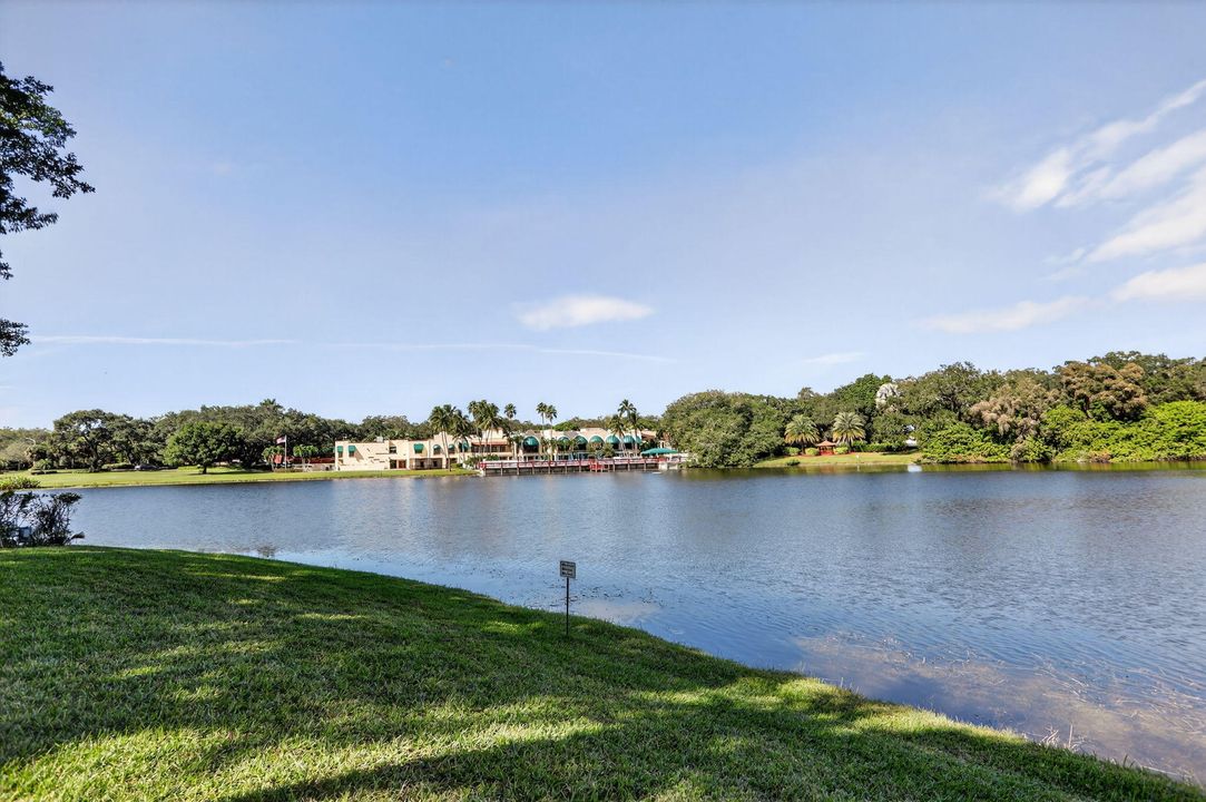 待售: $250,000 (2 贝兹, 2 浴室, 1100 平方英尺)