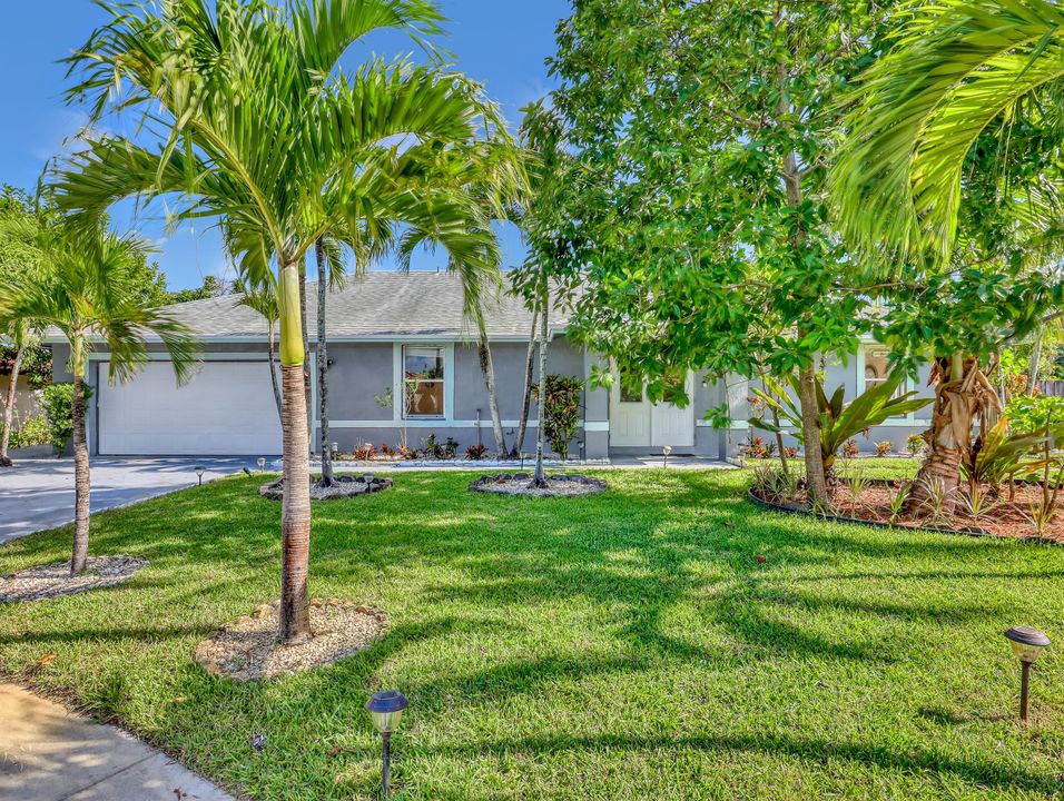 For Rent: $4,000 (4 beds, 2 baths, 2831 Square Feet)